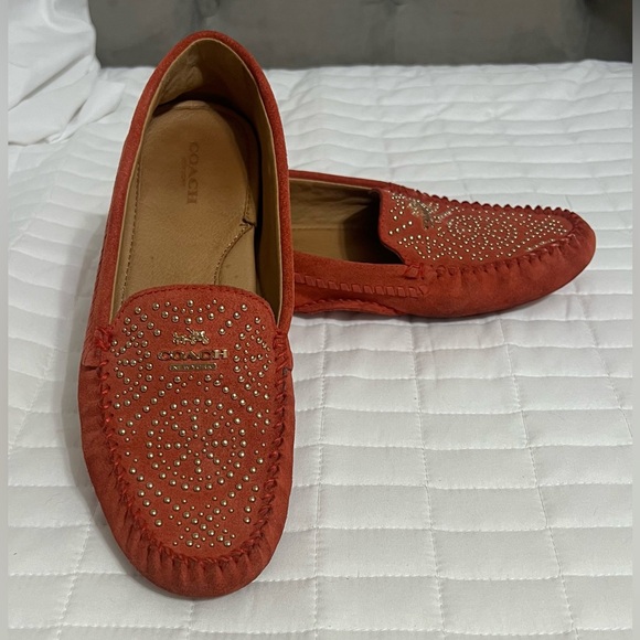 Coach Alana calf suede driving loafers gold accents Watermelon color Size 8 1/2 - Picture 1 of 9